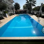 Apartmanhotel Family 3*
