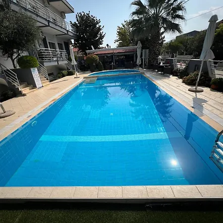 Hotel apartamentowy Family *